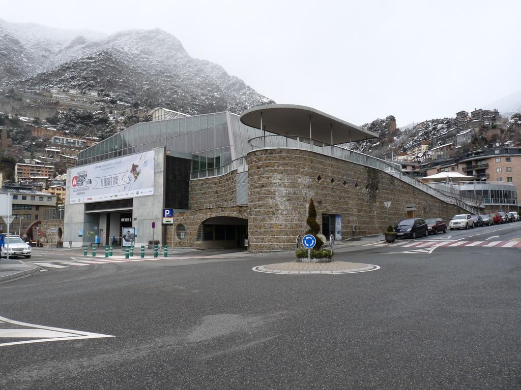 Tudel Hotel Andorra la Vella Bagian luar foto